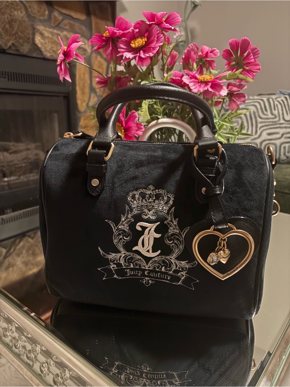 She’s Elite 🖤 Purse